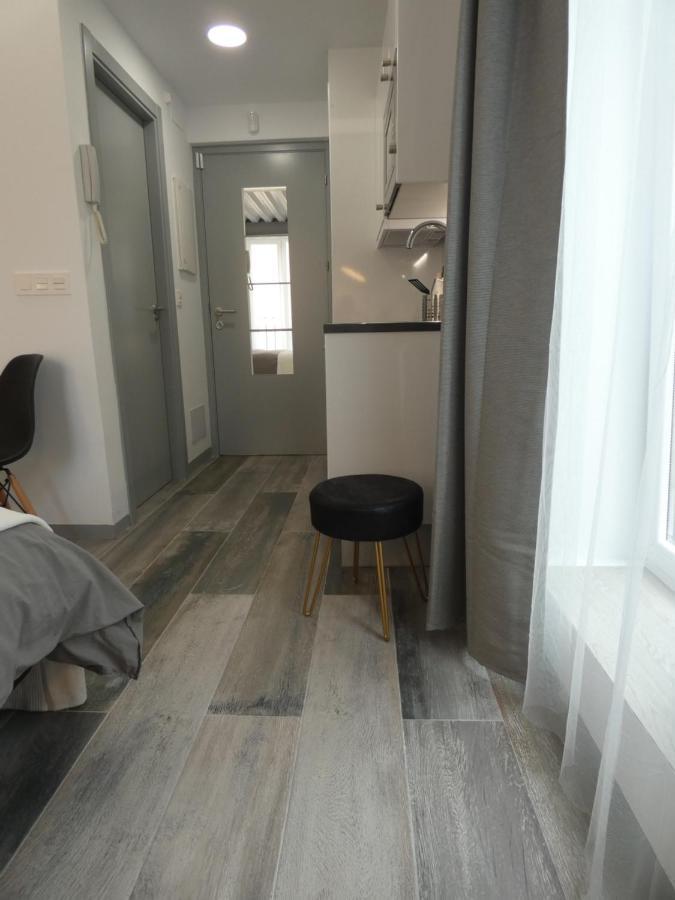 Estudio Con Encanto En Casco Antiguo De Burgos P2 Luaran gambar