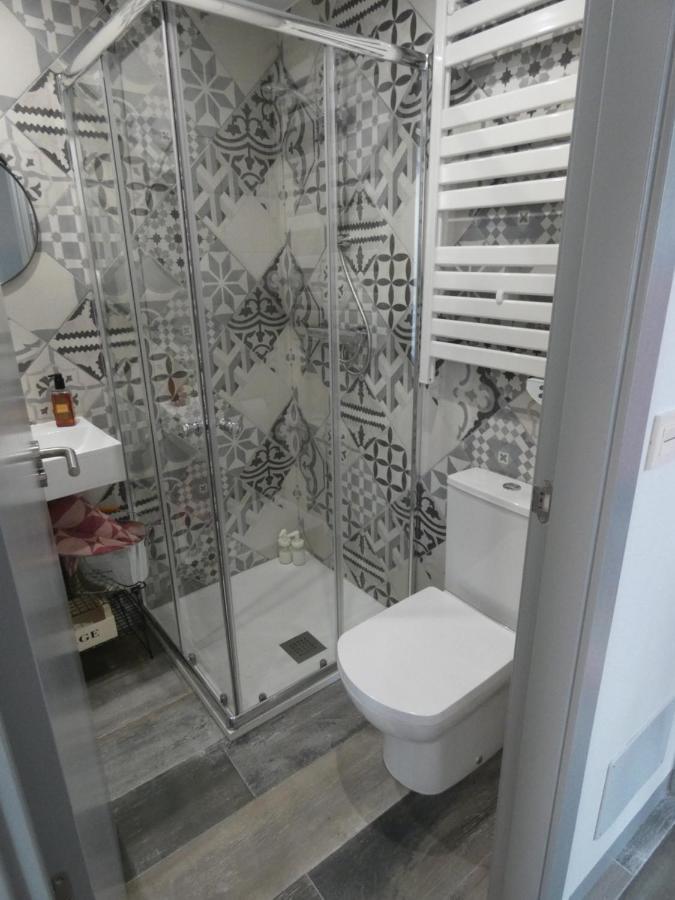 Estudio Con Encanto En Casco Antiguo De Burgos P2 Luaran gambar