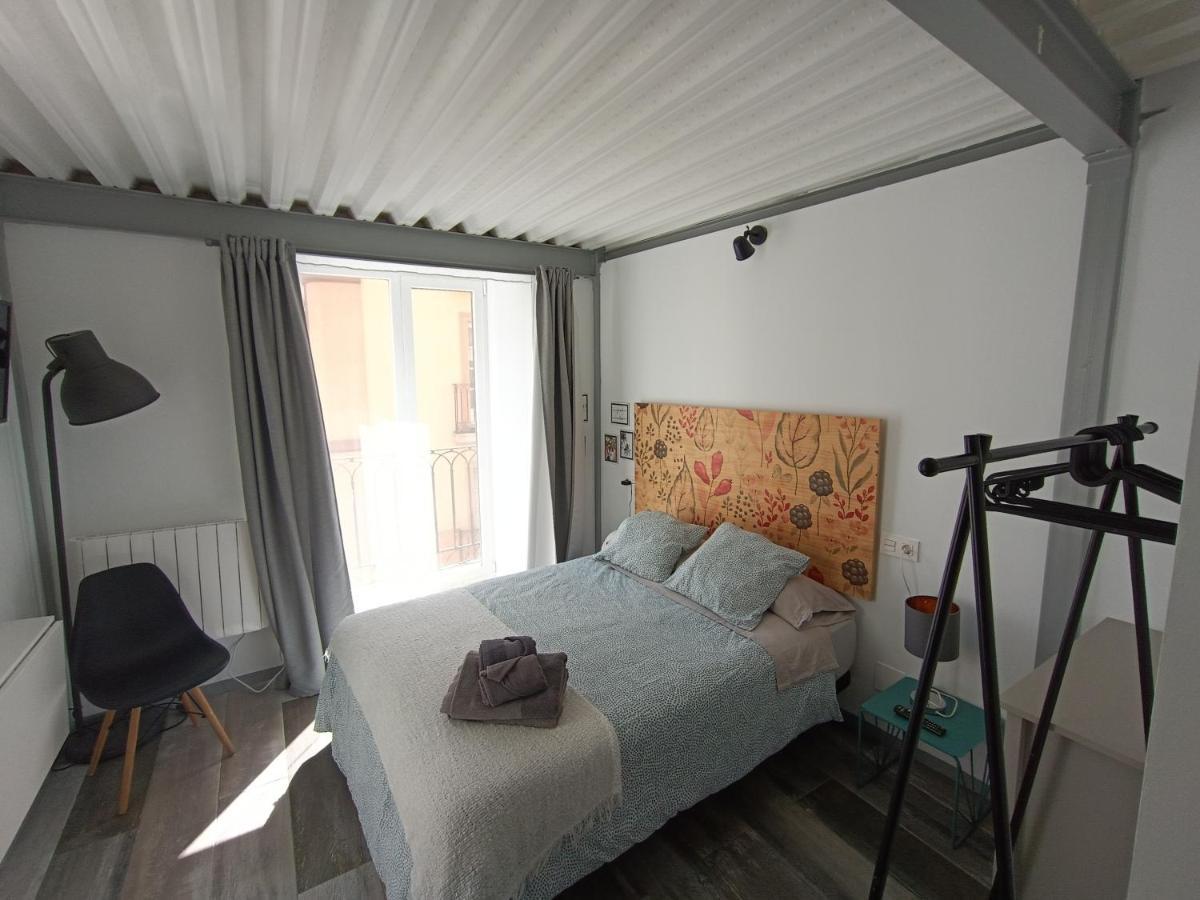 Estudio Con Encanto En Casco Antiguo De Burgos P2 Luaran gambar